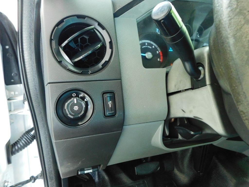 Ford F-550 Regular Cab DRW 2WD 2016