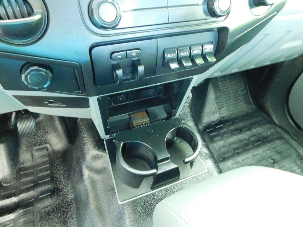 Ford F-550 Regular Cab DRW 2WD 2016