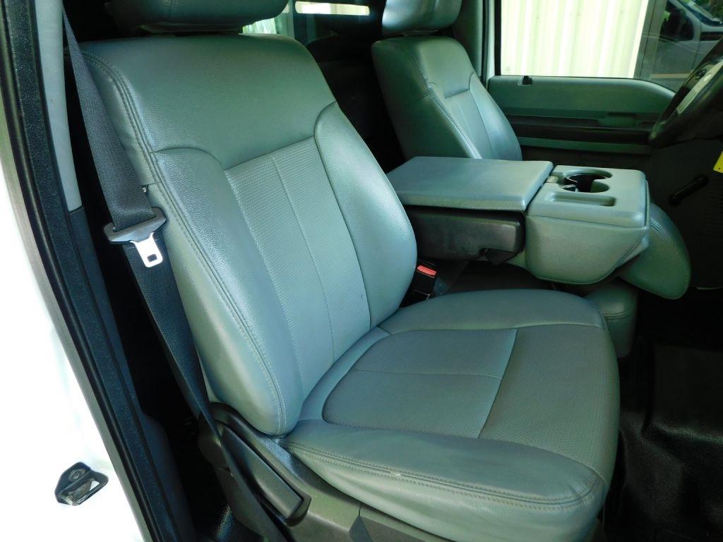 Ford F-550 Regular Cab DRW 2WD 2016