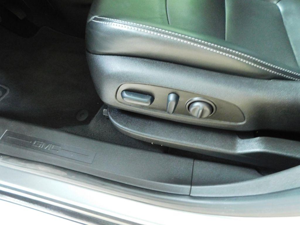 GMC Terrain SLT 2023