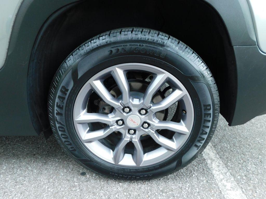 GMC Terrain SLT 2023