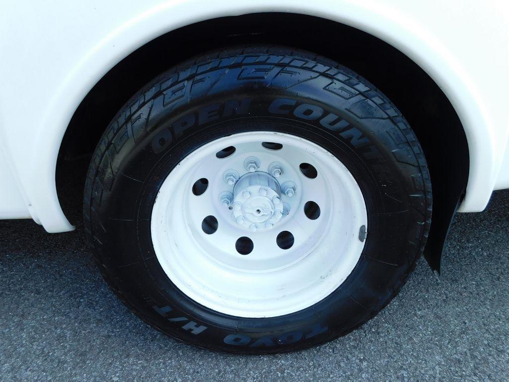 Ford Econoline E-350 Super Duty 2006