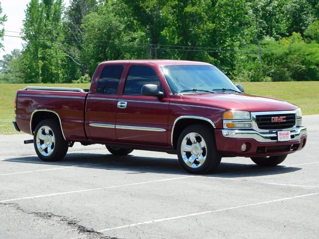 2004 GMC Sierra 1500 Work Truck Ext. Cab Short Bed 2WD