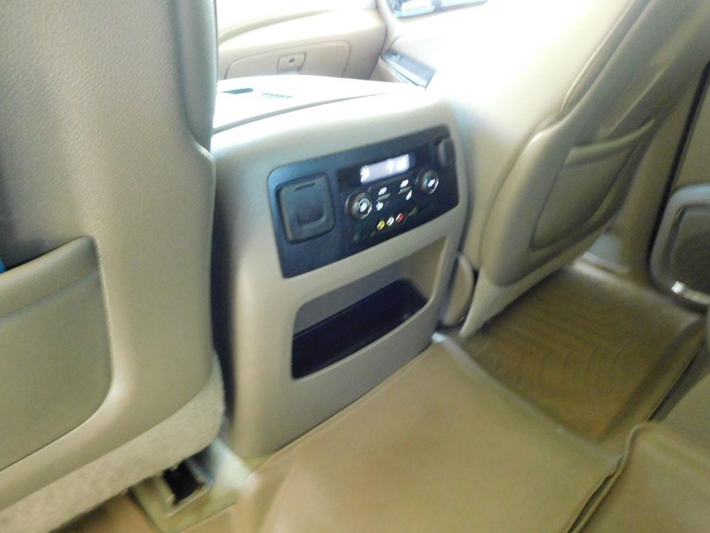 GMC Yukon SLT 2WD 2016