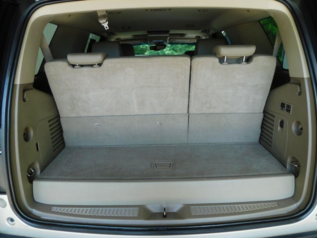 GMC Yukon SLT 2WD 2016