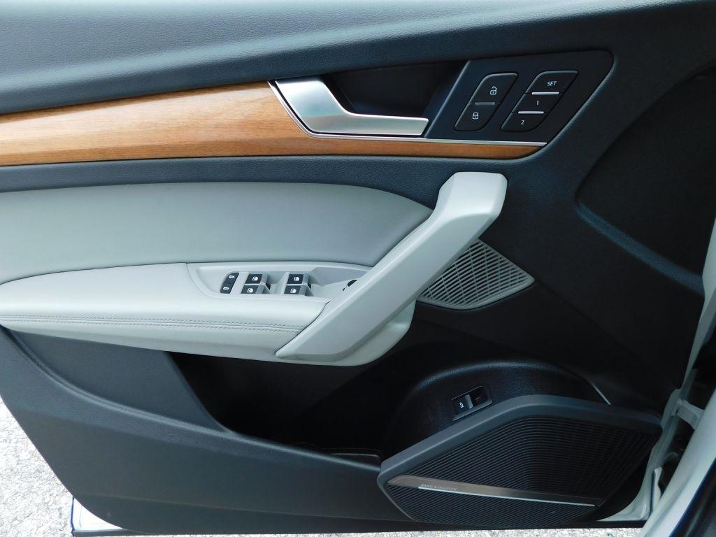 Audi Q5 2.0T Progressiv quattro 2022