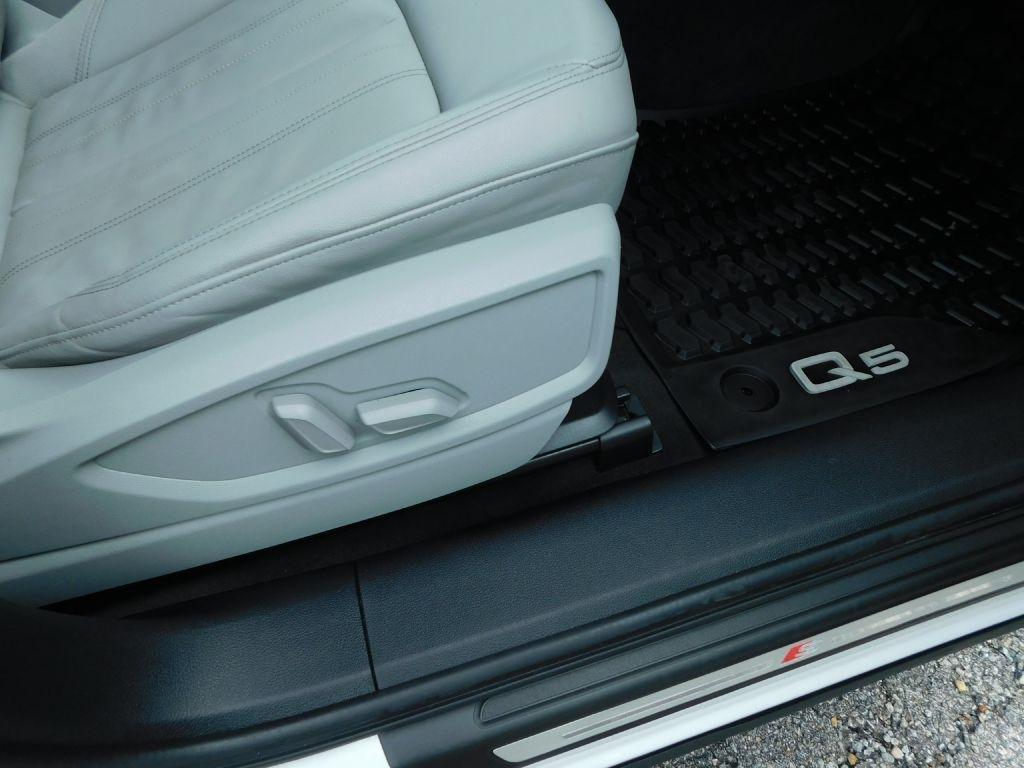 Audi Q5 2.0T Progressiv quattro 2022
