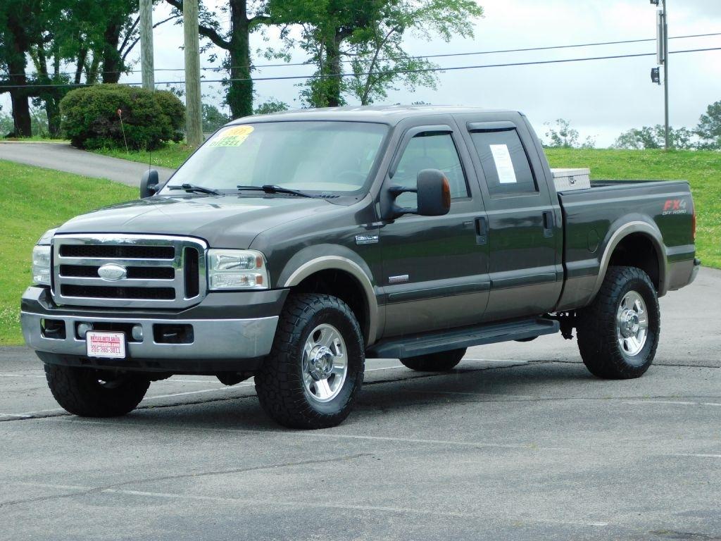 Ford F-350 SD Lariat Crew Cab 4WD 2006