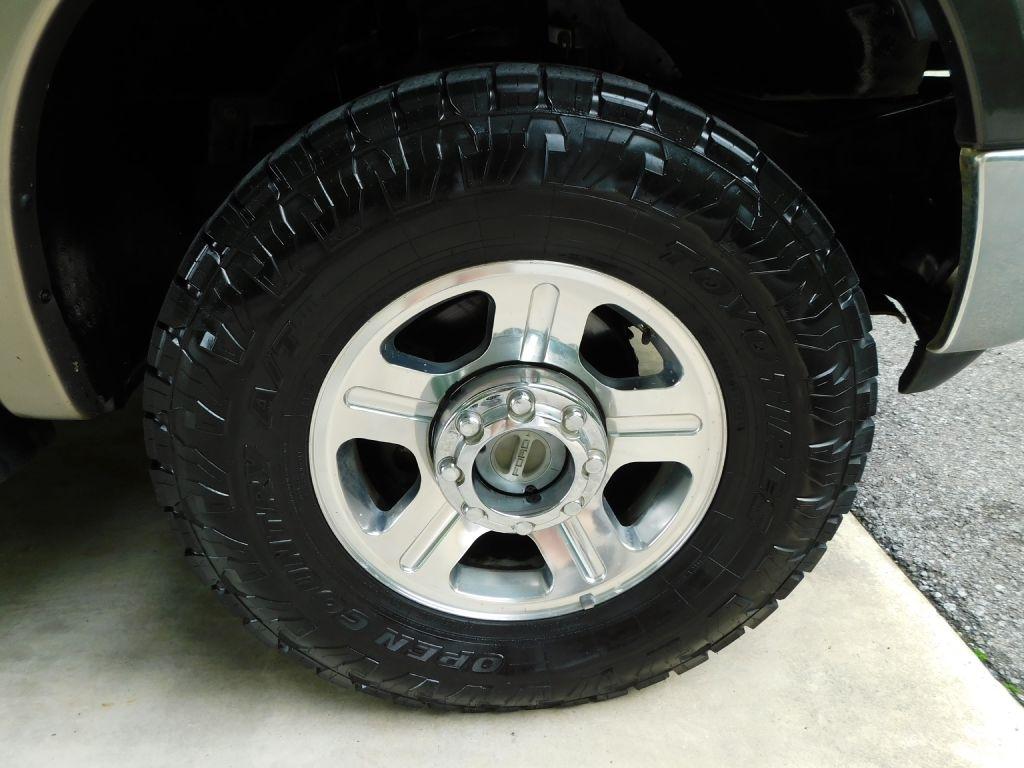 Ford F-350 SD Lariat Crew Cab 4WD 2006