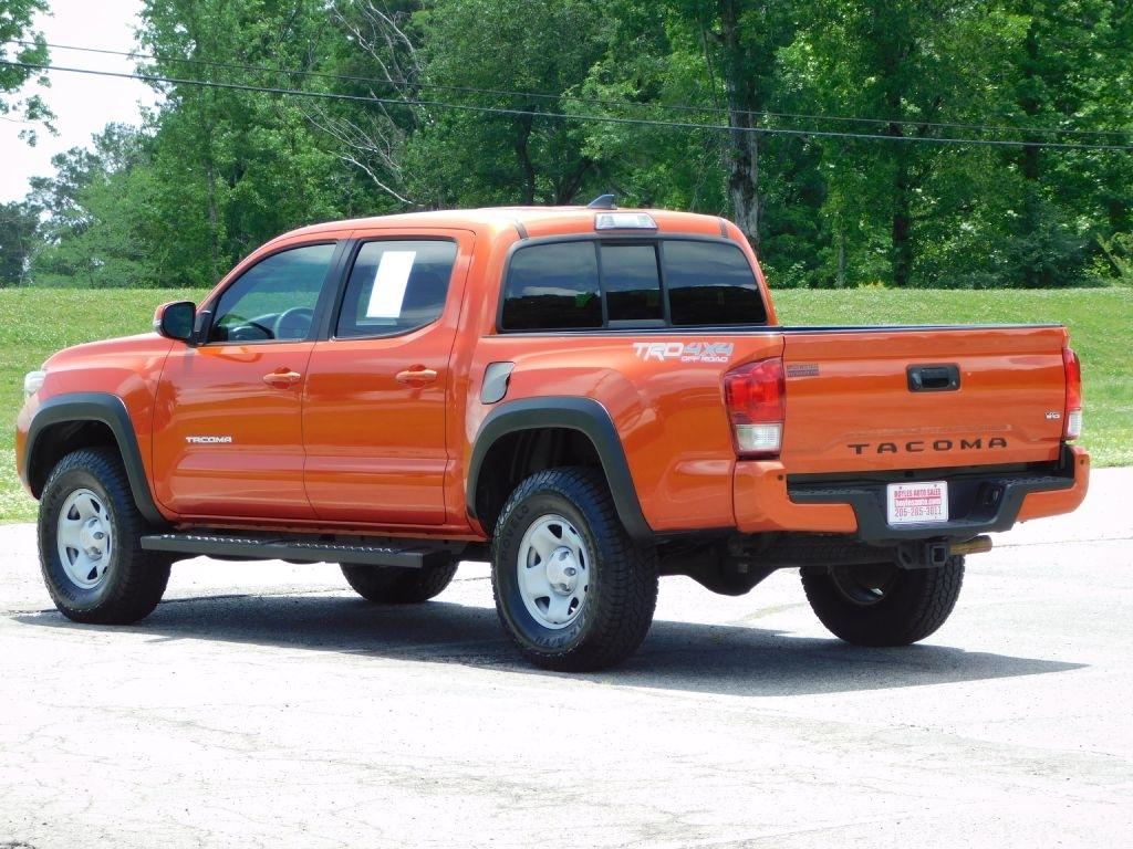 Toyota Tacoma SR5 Double Cab Long Bed V6 6AT 4WD 2016