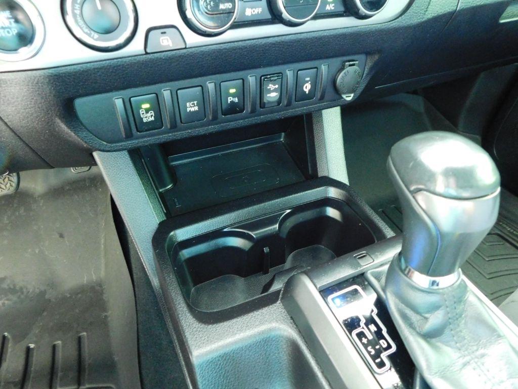 Toyota Tacoma SR5 Double Cab Long Bed V6 6AT 4WD 2016