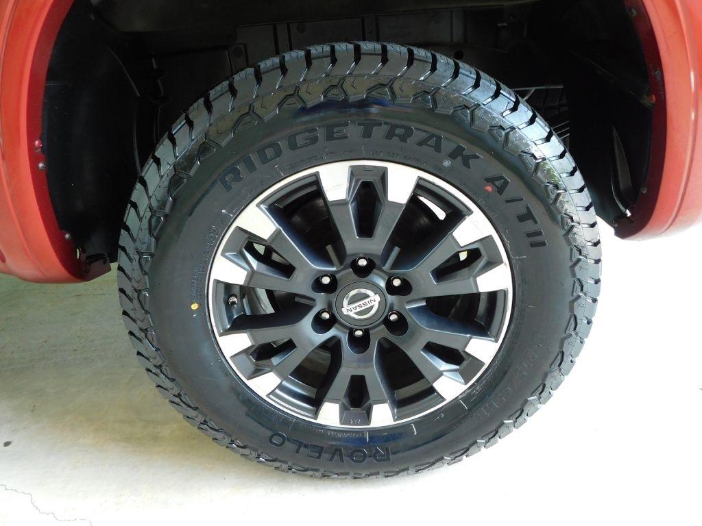 Nissan Titan PRO-4X Crew Cab 4WD 2019