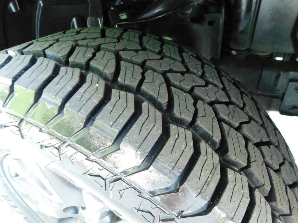 Nissan Titan PRO-4X Crew Cab 4WD 2019