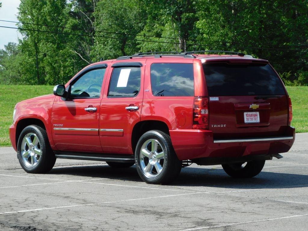 Chevrolet Tahoe LTZ 2WD 2013