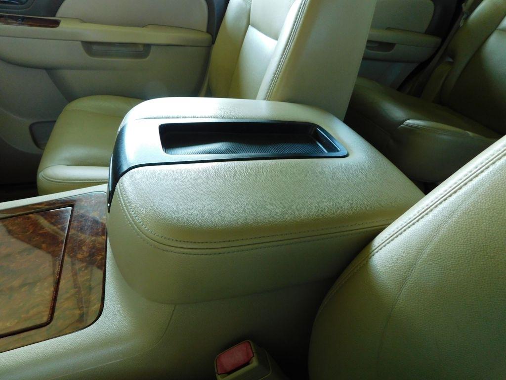 Chevrolet Tahoe LTZ 2WD 2013