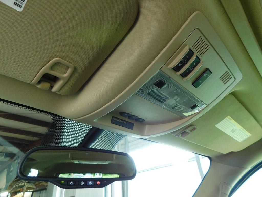 Chevrolet Tahoe LTZ 2WD 2013