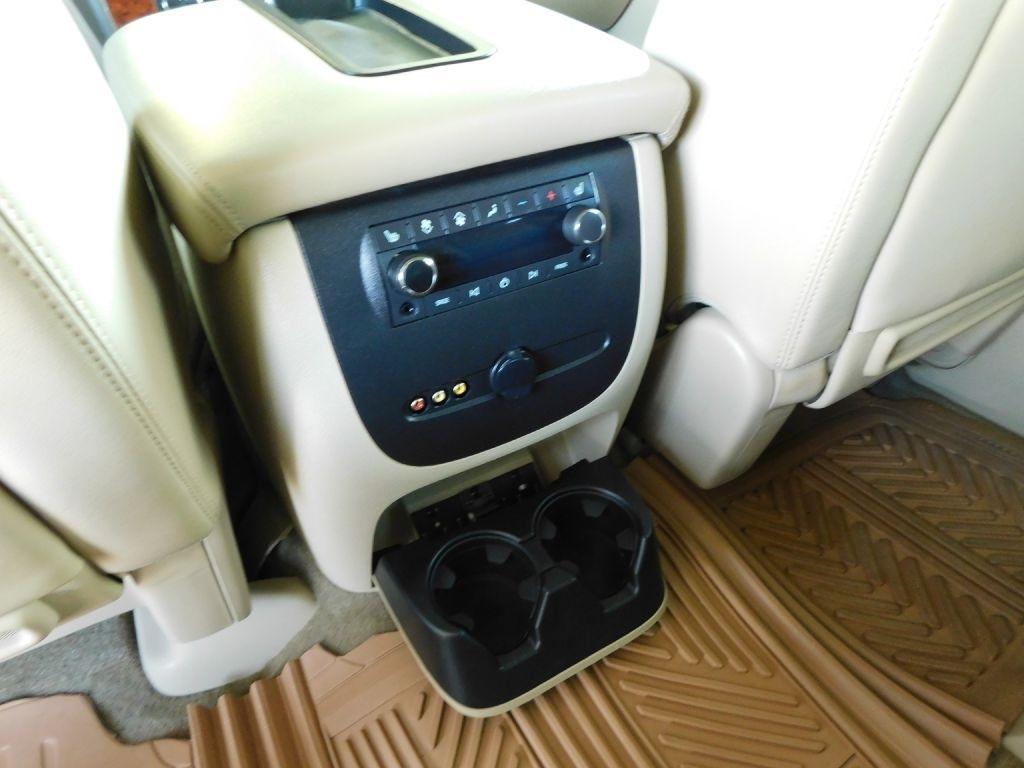 Chevrolet Tahoe LTZ 2WD 2013
