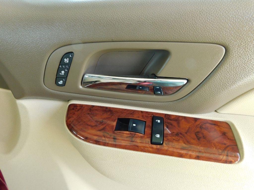 Chevrolet Tahoe LTZ 2WD 2013