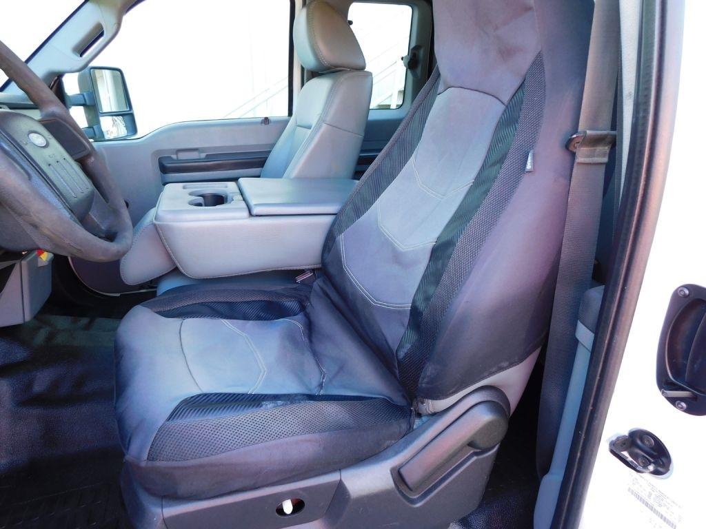 Ford F-450 SD SuperCab DRW 2WD 2012