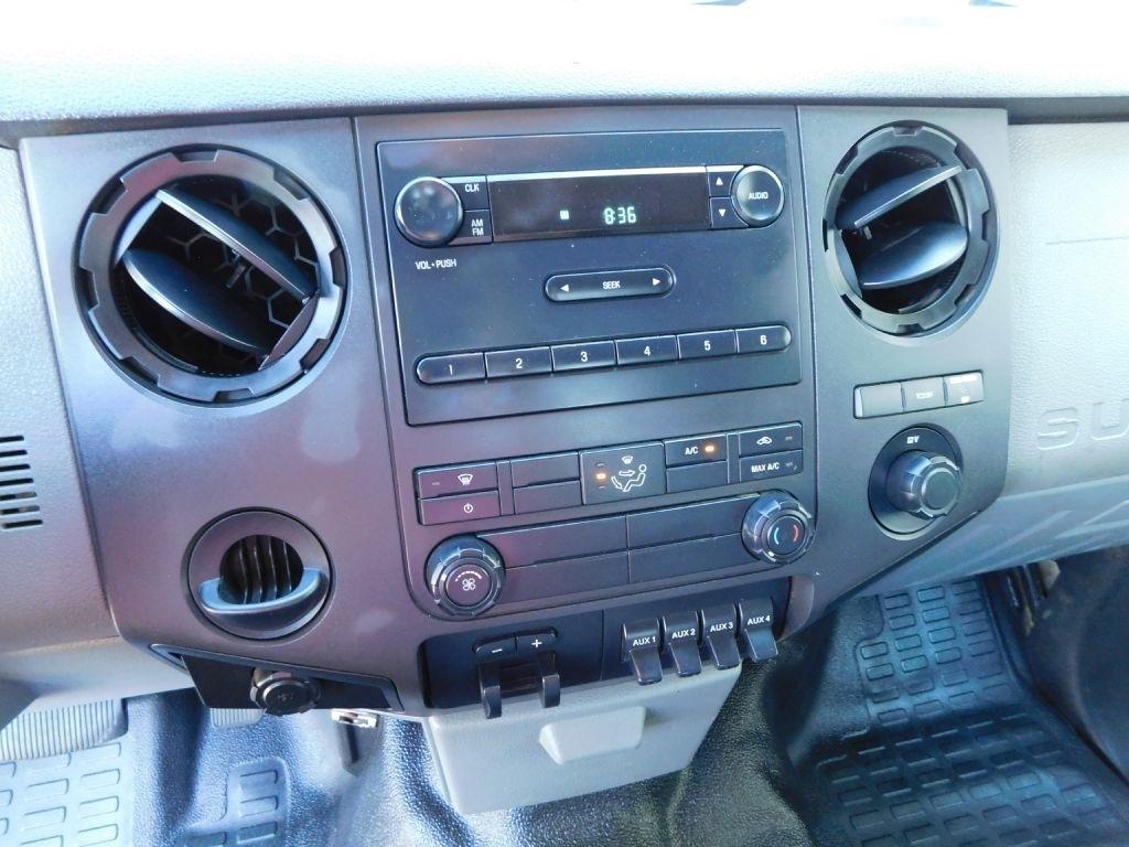 Ford F-450 SD SuperCab DRW 2WD 2012