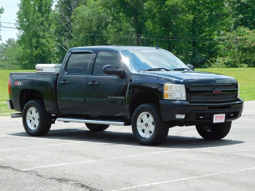 Chevrolet Silverado 1500 LTZ Crew Cab 4WD 2009