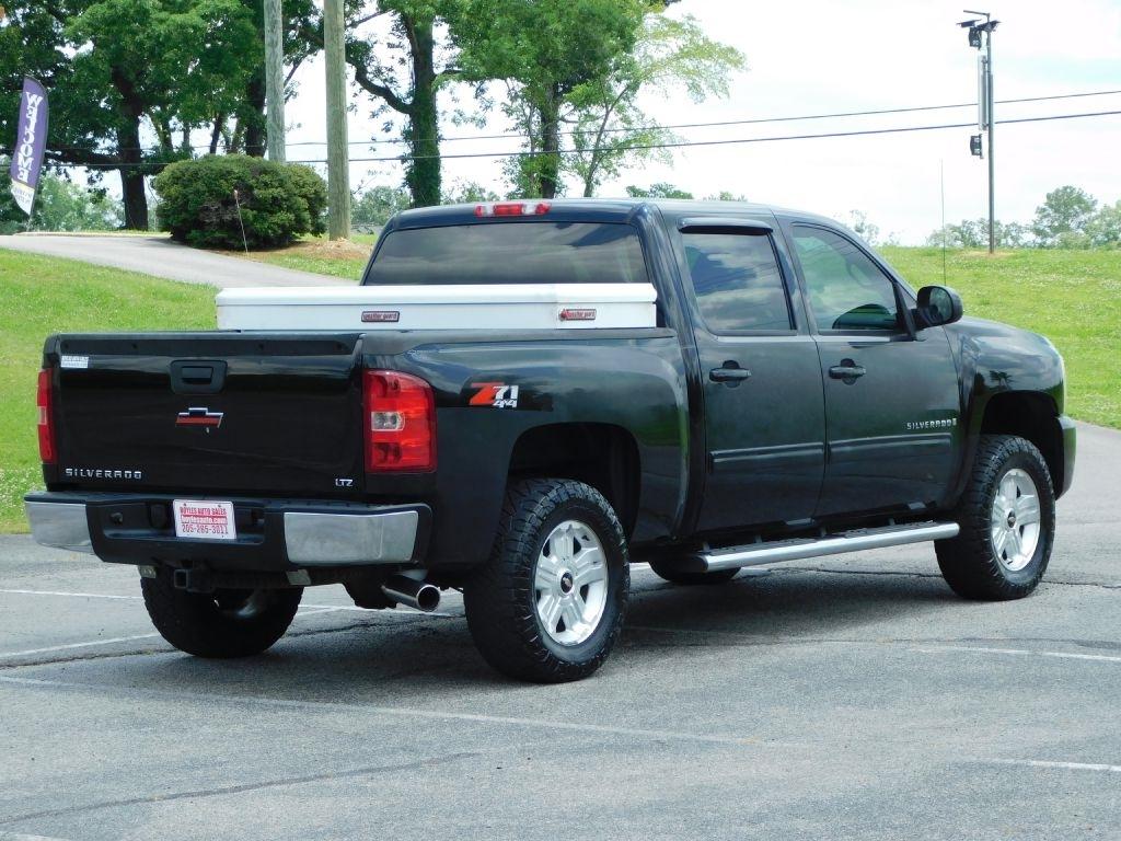 Chevrolet Silverado 1500 LTZ Crew Cab 4WD 2009