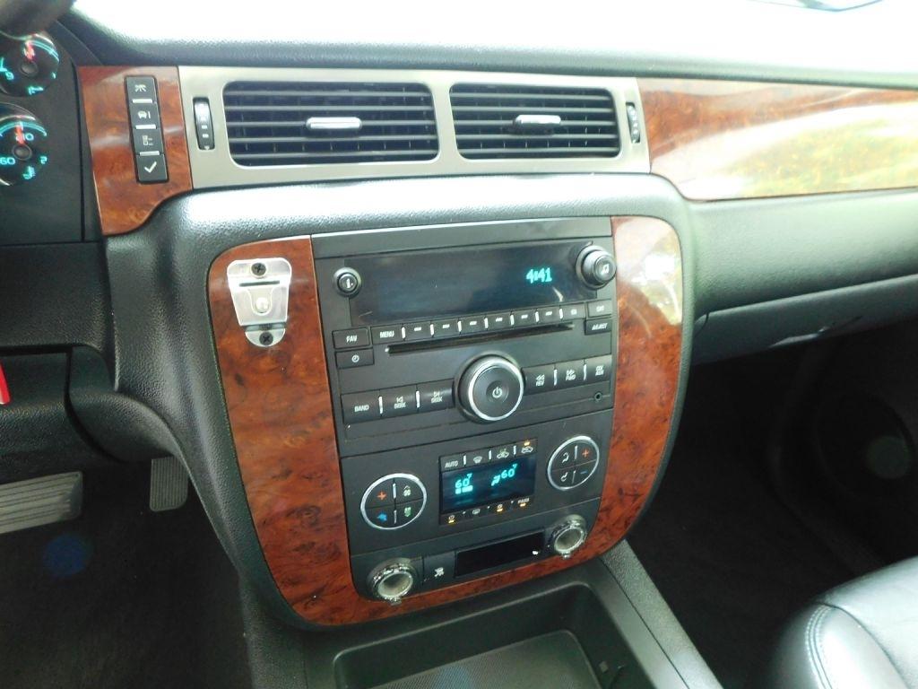 Chevrolet Silverado 1500 LTZ Crew Cab 4WD 2009