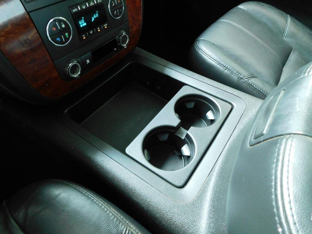Chevrolet Silverado 1500 LTZ Crew Cab 4WD 2009