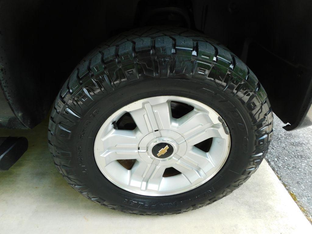 Chevrolet Silverado 1500 LTZ Crew Cab 4WD 2009
