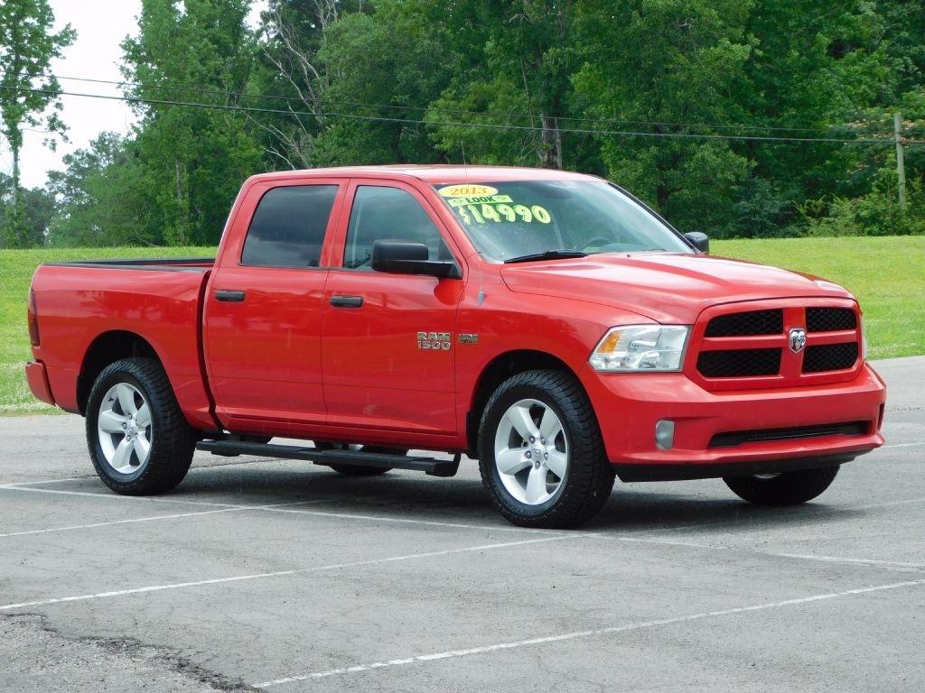RAM 1500 Tradesman Crew Cab SWB 2WD 2013