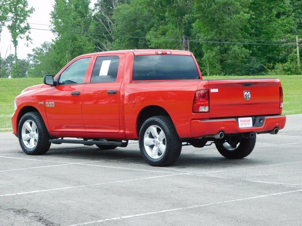 RAM 1500 Tradesman Crew Cab SWB 2WD 2013