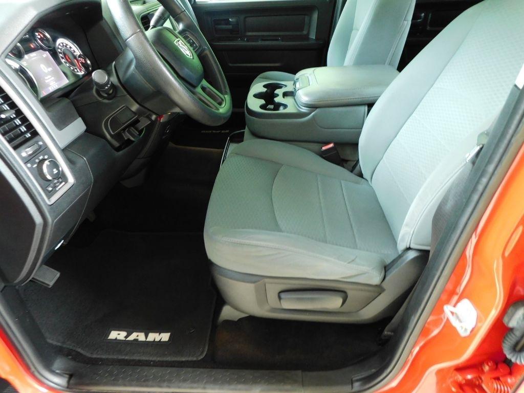 RAM 1500 Tradesman Crew Cab SWB 2WD 2013