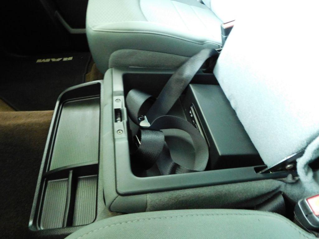 RAM 1500 Tradesman Crew Cab SWB 2WD 2013