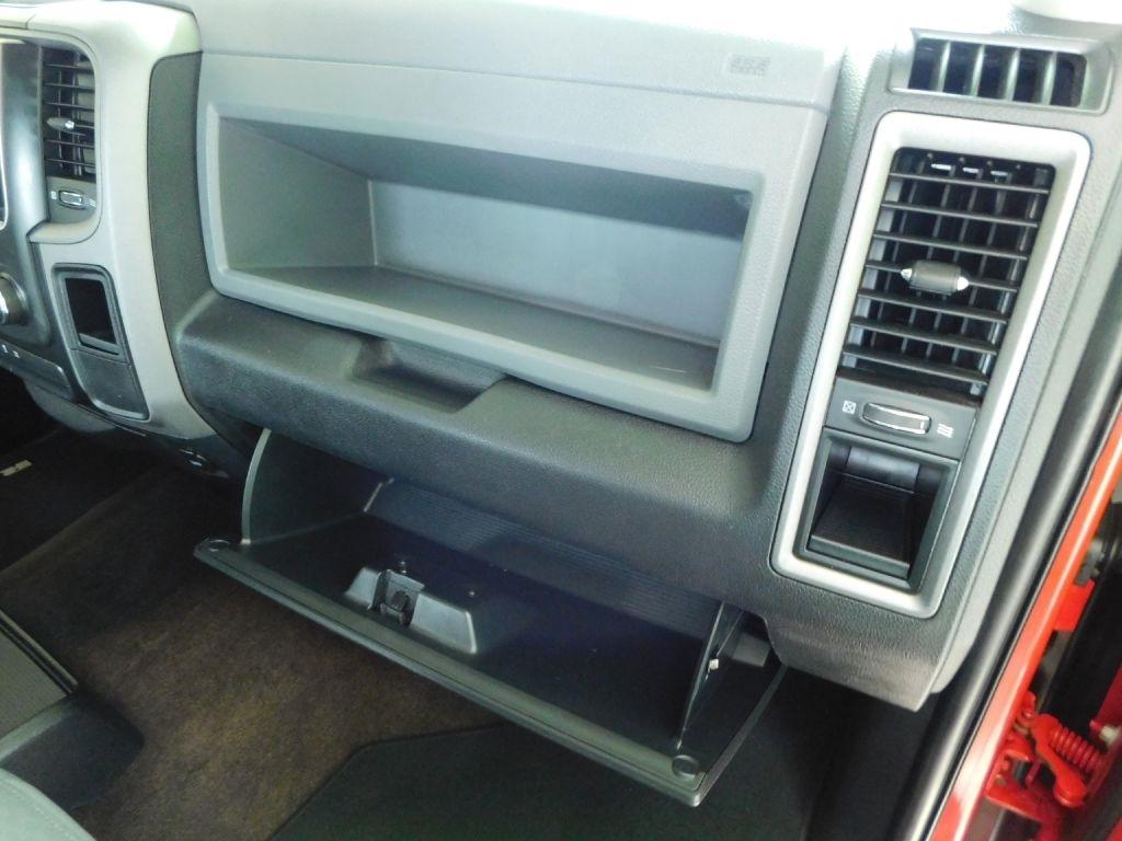 RAM 1500 Tradesman Crew Cab SWB 2WD 2013