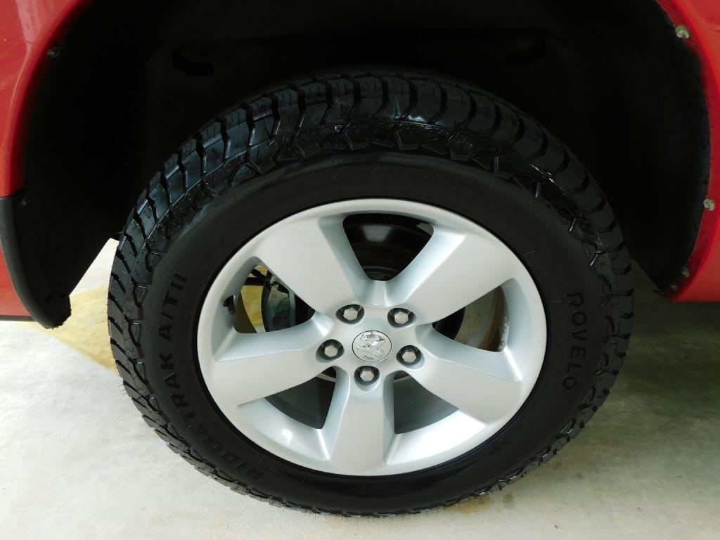 RAM 1500 Tradesman Crew Cab SWB 2WD 2013
