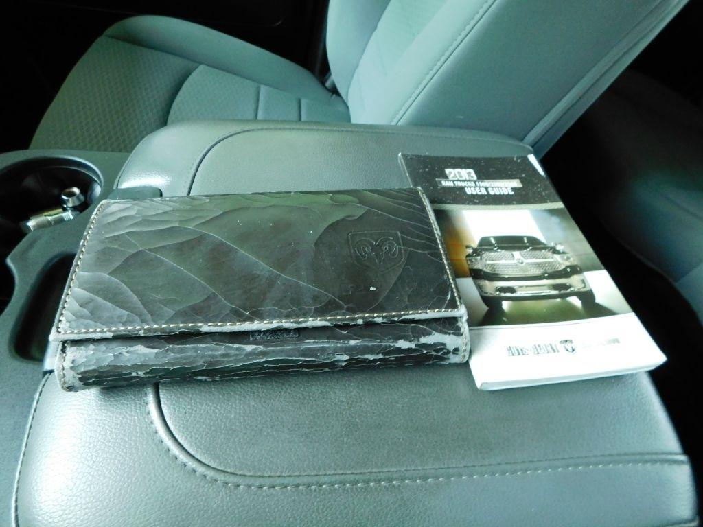RAM 1500 Tradesman Crew Cab SWB 2WD 2013