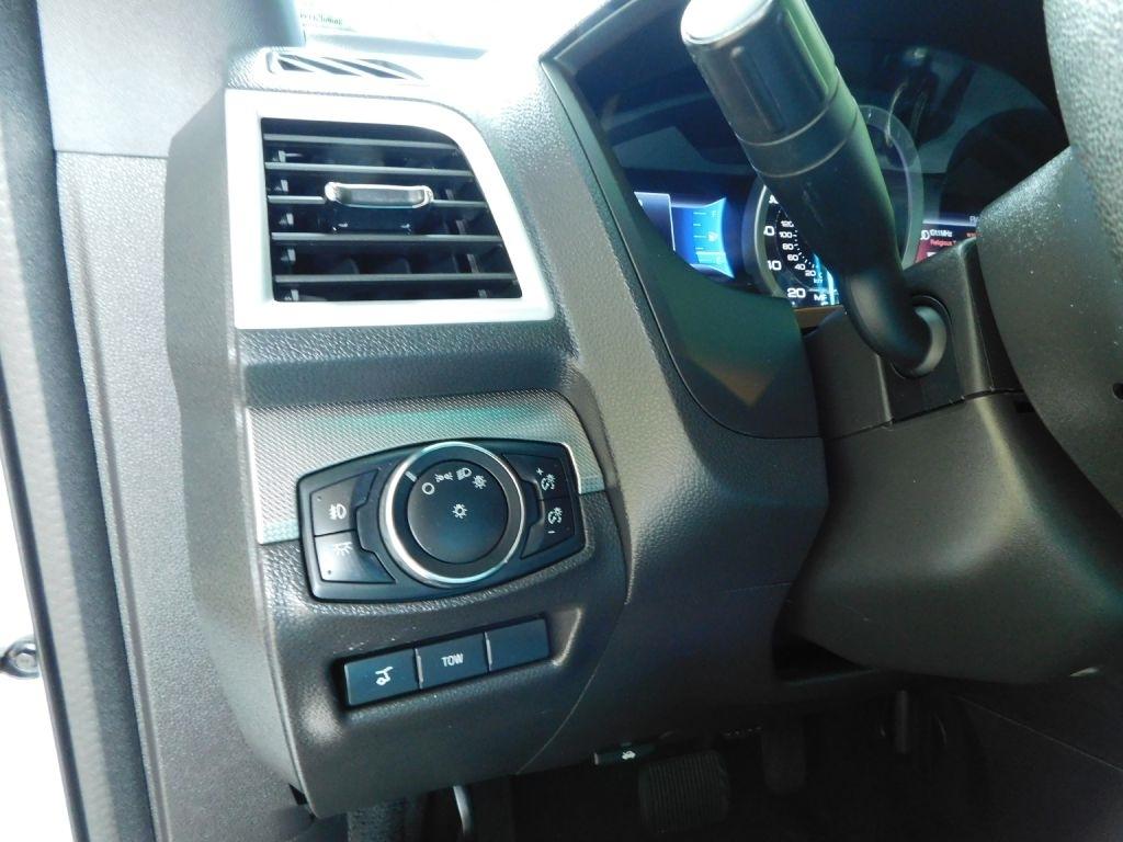 Ford Explorer XLT FWD 2015