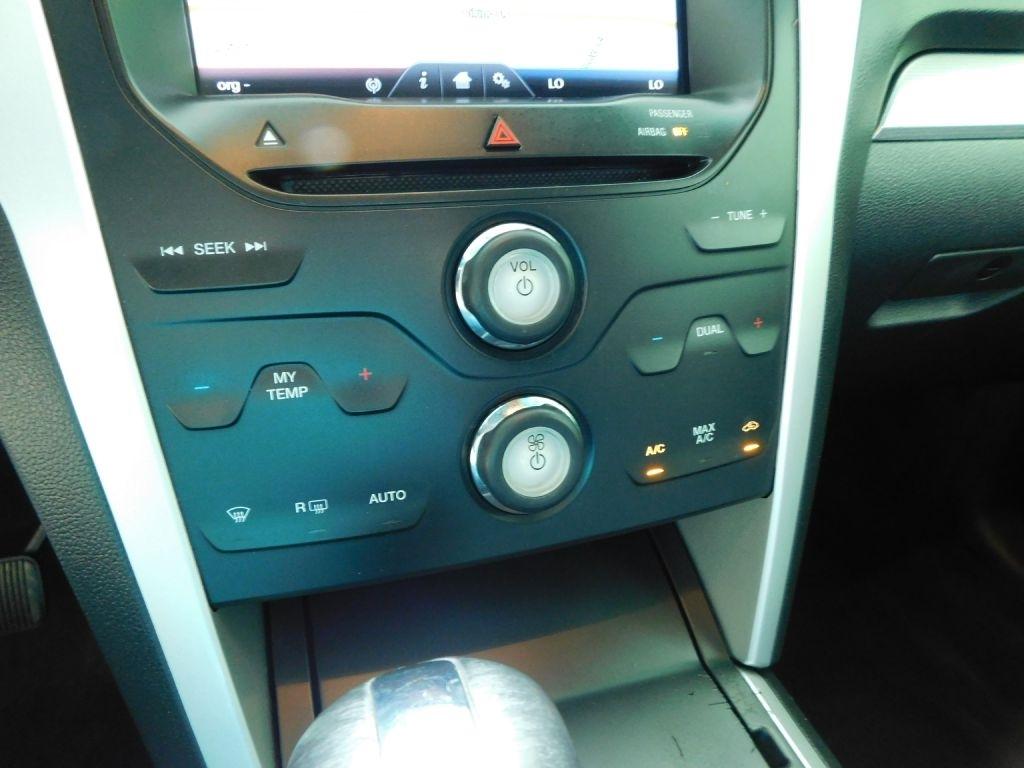 Ford Explorer XLT FWD 2015