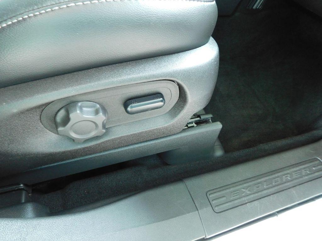 Ford Explorer XLT FWD 2015