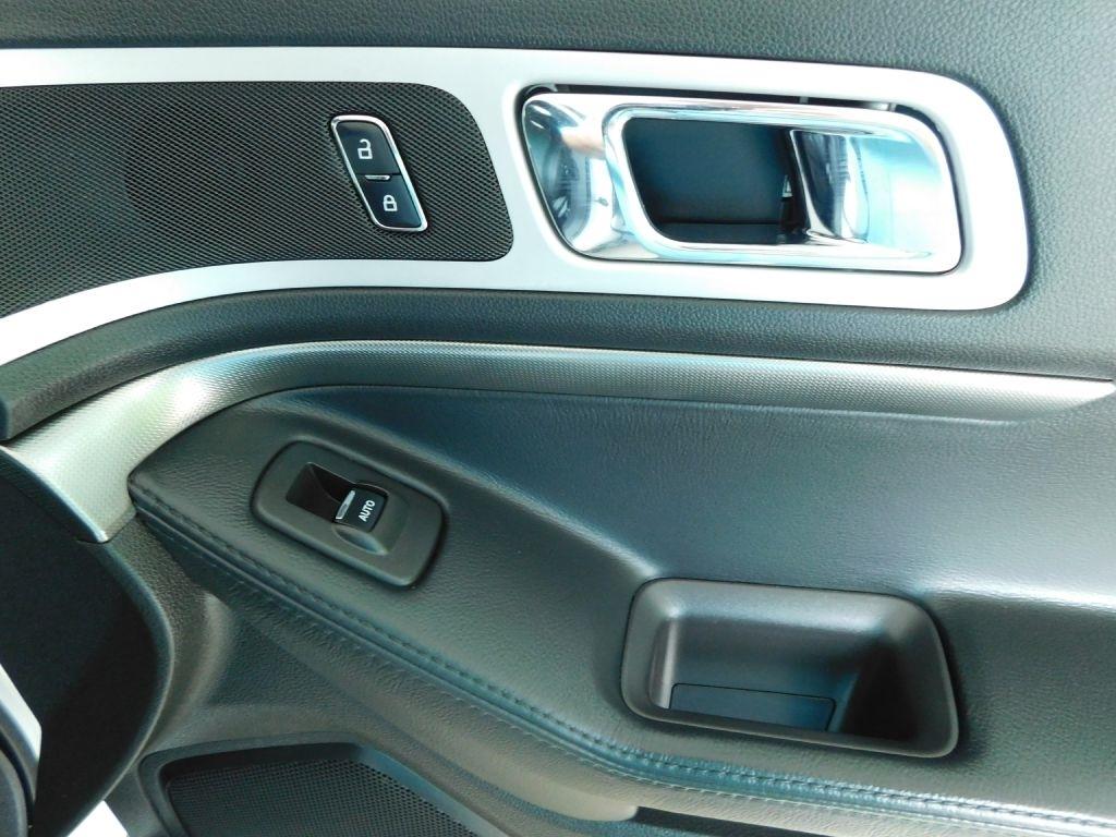 Ford Explorer XLT FWD 2015