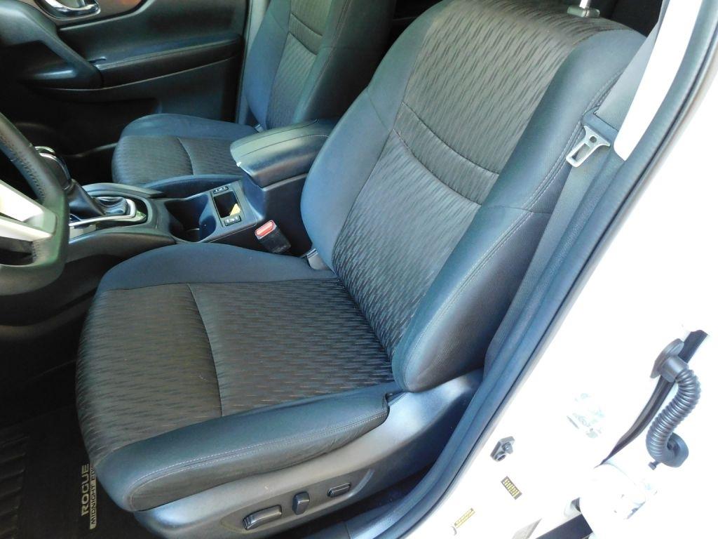 Nissan Rogue SV 2WD 2017