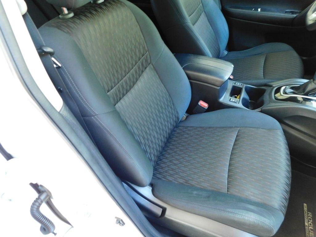 Nissan Rogue SV 2WD 2017