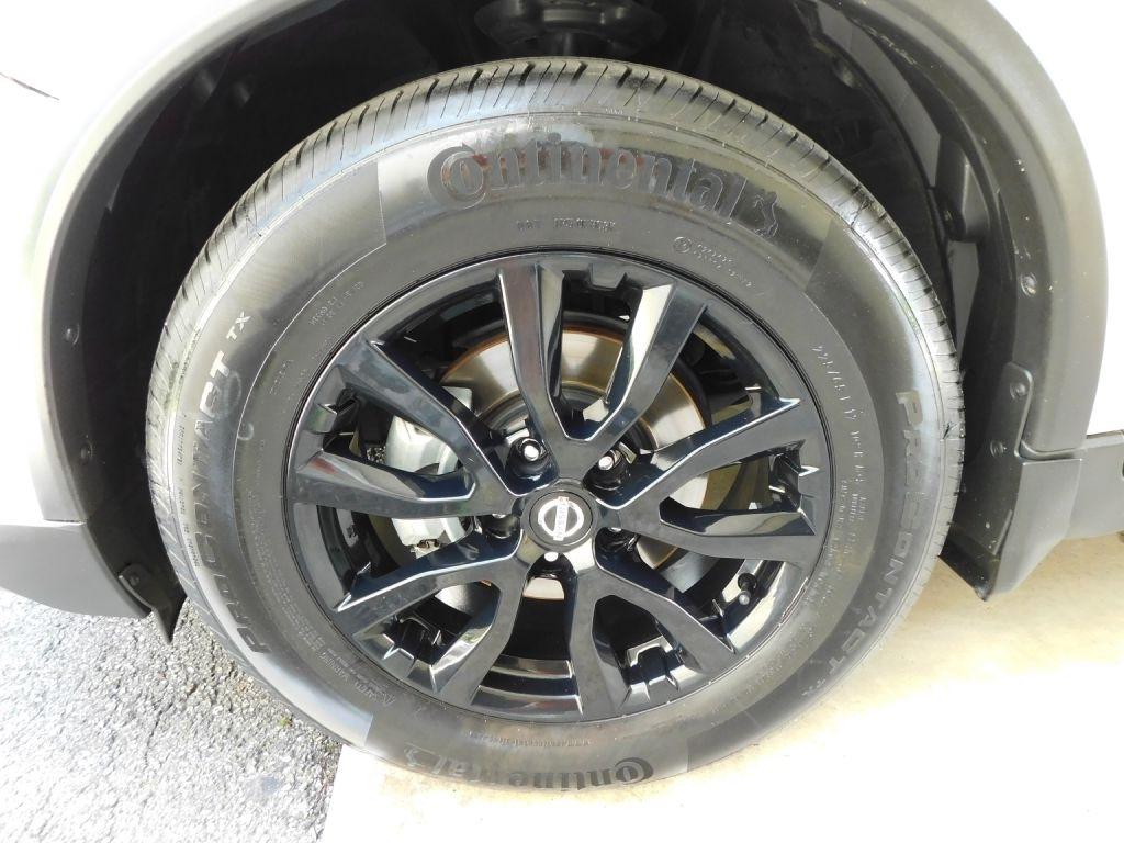 Nissan Rogue SV 2WD 2017