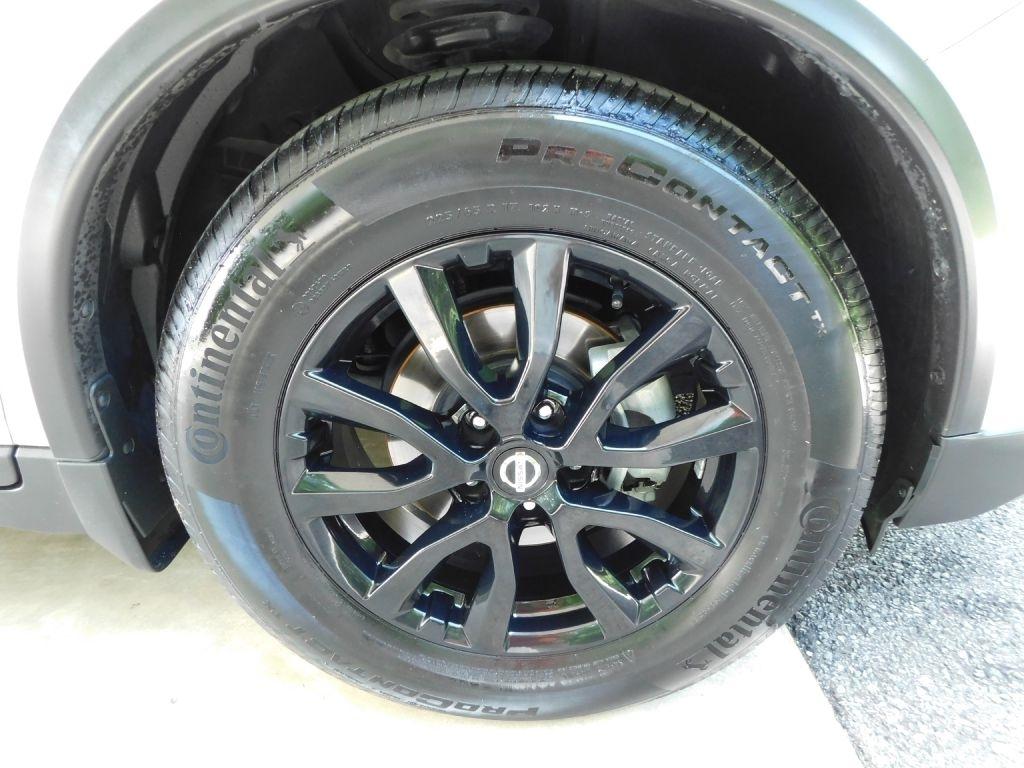 Nissan Rogue SV 2WD 2017