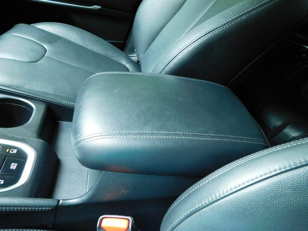 Hyundai Santa Fe Ultimate 2.0T 2019