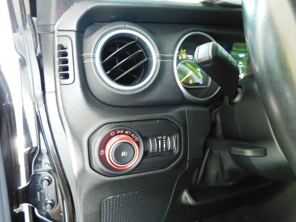 Jeep Wrangler Unlimited Sahara 2018