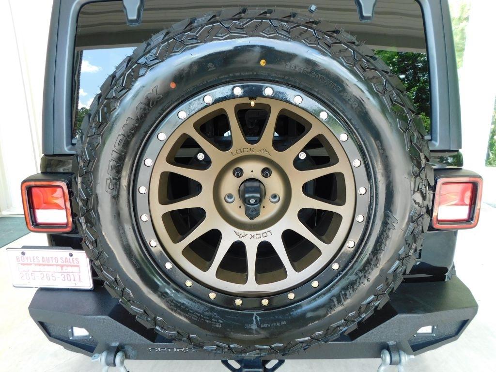 Jeep Wrangler Unlimited Sahara 2018