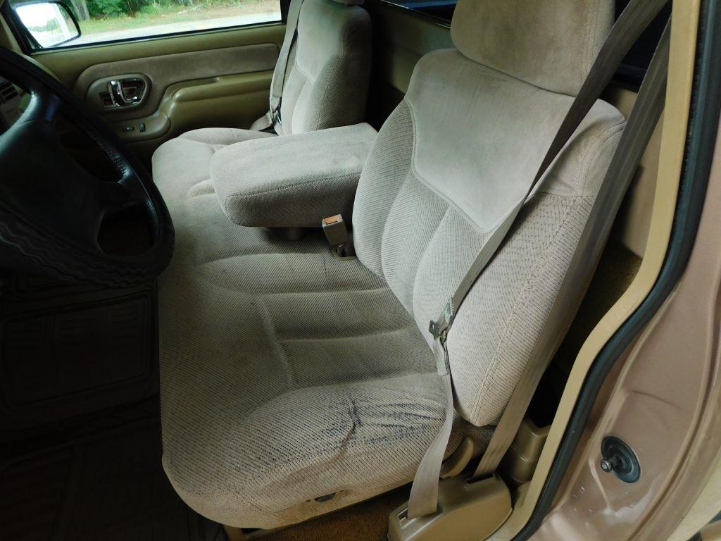 GMC Sierra C/K 1500 Reg. Cab 6.5-ft. Bed 2WD 1995