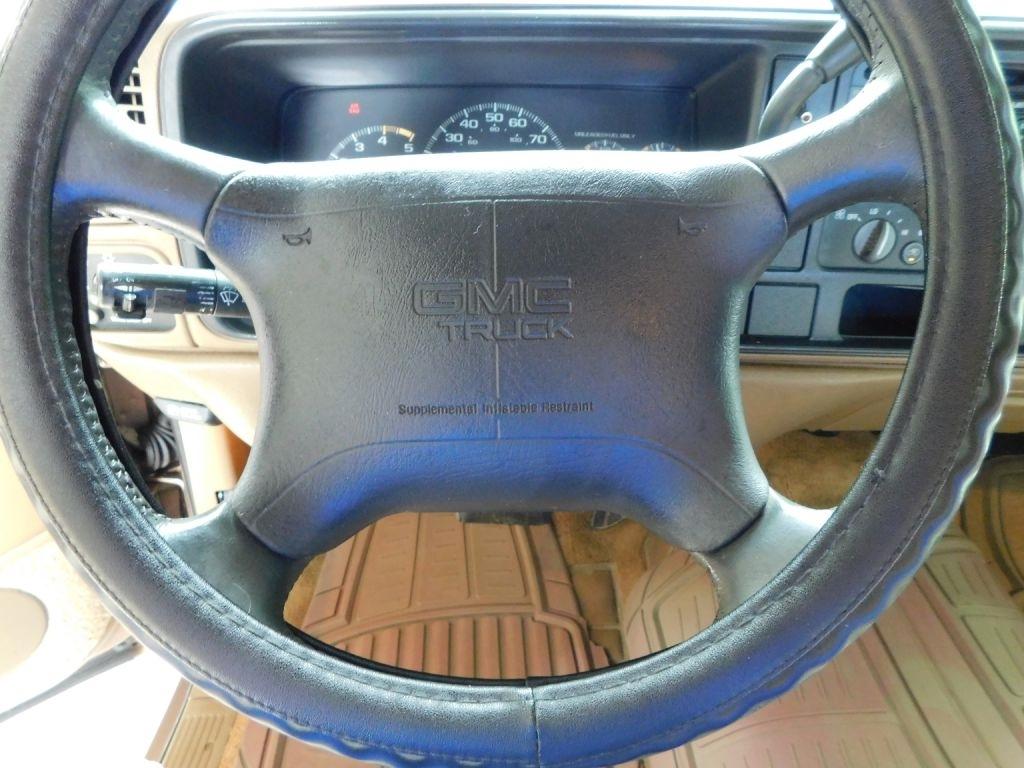 GMC Sierra C/K 1500 Reg. Cab 6.5-ft. Bed 2WD 1995