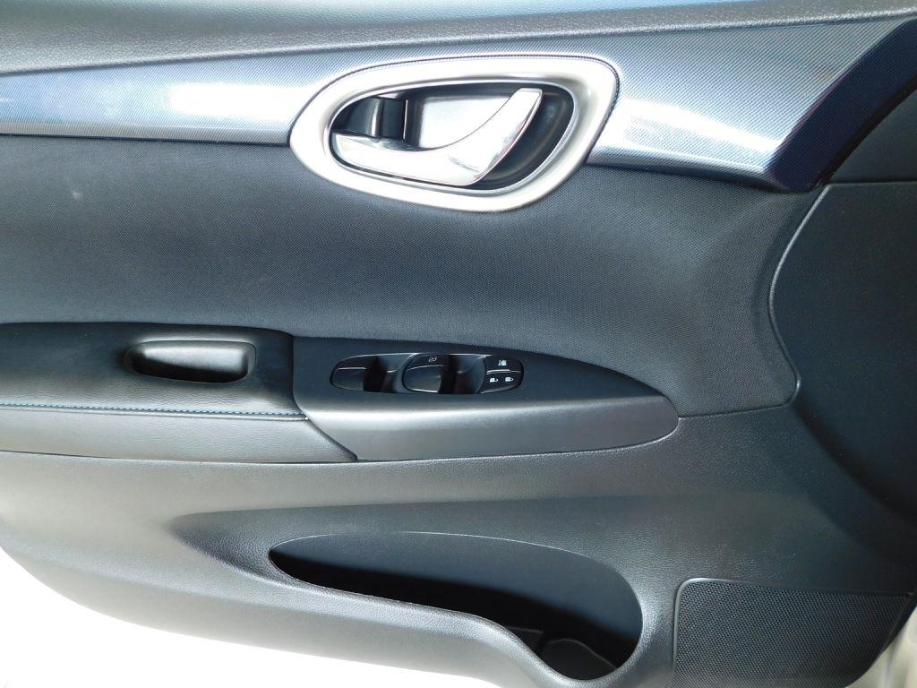 Nissan Sentra SR 2016